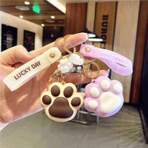 Keychains Epoxy Cat Claw Cute Doll Nyckelring Kvinnor Cartoon Car Bag Pendant Female Keyring Par Key Ring Fashion Creative Jewel Gift T220909