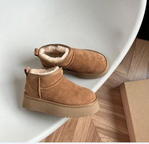 Ultra Mini Boot Designer Woman Platform Snow Boots Australia Päls Skor riktiga läder Kastanj Ankel fluffiga stövlar för kvinnor antilop brun färg