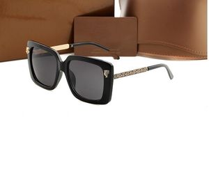 1 adet moda güneş gözlüğü Toswrdpar gözlükler güneş gözlüğü tasarımcısı erkek bayanlar kahverengi çanta siyah metal çerçeve koyu 50mm lens 0216
