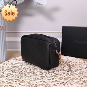 Luxur Designer Single Shoulder Bags Women's New Family Mini Cross Camera Bag Versatile Messenger Coin Purse Factory Direct Sale