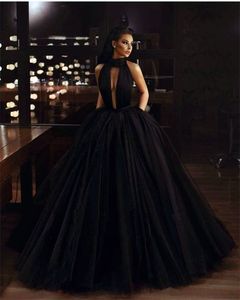 Black Gothic Wedding Dress A-Line Floor Length Tulle Bridal Gowns Sexy Plunging Neckline High Collor Charming Vintage Bride Reception Vestido