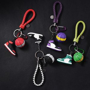 Keychain Luxurys Designer Chiave Chain Shove Key Chiave Design Basketball Accessori a sospensione con regali di Natale Elegante stile versatile molto bello