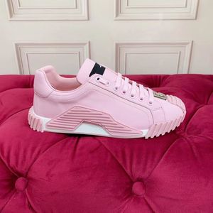 Designers Sneakers Dress Shoes Sports Trainers Blacks White Pink Fashion Spikes Designer Mens Womens Size 35-41 mkjkkk00002