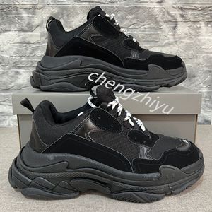 Factory Direct Paris Triple S Casual Dad Shoes Męskie Damskie Utwór Czarne Białe Siłownia Czerwone Szare Platformy Miłośnicy Trampki EUR 36-45