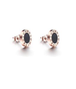 luxury designer jewelry women earrings mens stud earrings fashion ladies roman numeral white shell and black onyx earring punk1536801