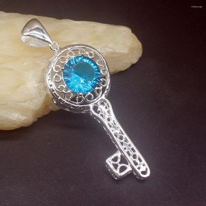 Colares de pingentes jóias factárias de gemasfactory grande promoção 925 prata redonda forma azul topázias mulheres mulheres colar de presentes 20223824