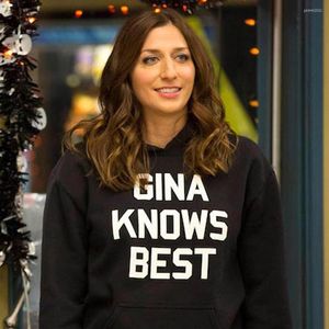 Felpe con cappuccio da donna Brooklyn Nine Merch Gina Knows Felpa con cappuccio Felpa girocollo con grafica dello stesso stile