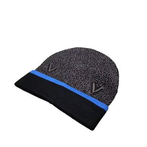 Nya Luxurys designers beanie hatt skalle capwinter unisex kashmir bokstäver avslappnad utomhushuven stickade hattar 9 färg varma flerfärgade mössor mode mycket cool p-4