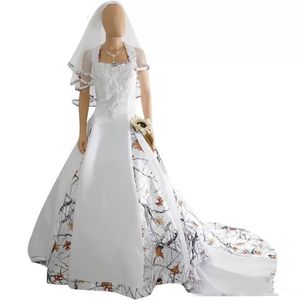 Elegante abito da sposa mimetico Scollo all'americana A-Line Abiti da sposa country in raso con velo Applicazioni in pizzo Boschi Foresta Abiti da sposa Abiti da sposa