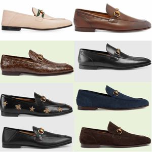 Luxury Brand Men Sapatos Sapato de vestido Shoes planos de couro genu￭no salto baixo Oxford Slip-On Loafer Flats Business Oxfords com Box Fast Ship
