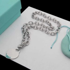 Heart shaped necklace with designer bracelet Sets Luxury women's fashion suit Brand jewelry 3-color with packaging box Social gathering