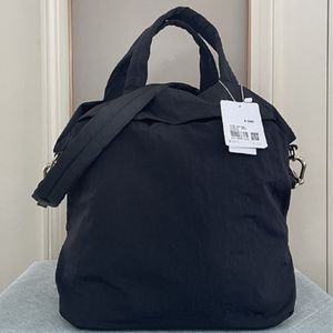 lu yoga handbag female wet waterproof medium luggage bag short travel bag 19L high quality with brand logo LU-LW9CC1S