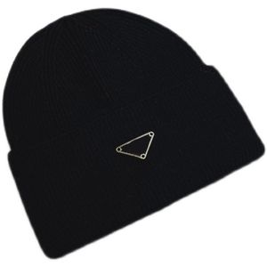 Varm skalle cap designer beanie för män hattar ull elasticitet rosa vitt svart termiskt tyg bonne tjockare fast färg hiphop vinter mössor populära pj019