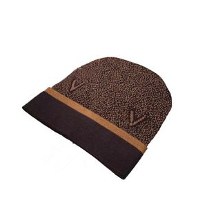 Nya Luxurys designers beanie hatt skalle capwinter unisex kashmir bokstäver avslappnad utomhushuven stickade hattar 9 färg varma flerfärgade mössor mode mycket cool p-2