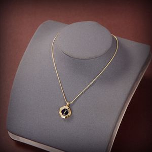 Designer Necklace Luxury Jewelry Chains Gold Diamond Pendant Necklaces For Women Free Shiping Gloden Colors Balck Gemstone 22111604CZ