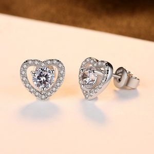 Nowy mikro zestaw cyrkon S925 Silver Heart Stud Kolczyki Kobiet biżuteria Koreańska moda dama mała wykwintna luksusowa akcesoria akcesoria walentynkowe prezent