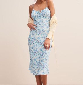Günlük elbiseler üst versiyon ipek açık mavi çiçek baskı kayış elbisesi - 2022ss spagetti baskılı ince midi uzunluğunda