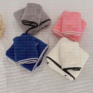 Designer Letter C Bath Face Towel Bathing Towels Soft Home Absorbent Men Women Washcloths Coral Fleece Beach Hand Towel 2 Pieces 1 Set