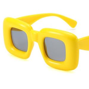 Mode solglasögon unisex hyperbole fyrkantiga solglasögon överdimensionerad ram adumbral anti-uv glasögon varma färgsystem glasögonglasögon
