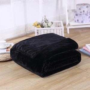 Blankets Soft Solid Black Color Coral Fleece Blanket Warm Sofa Cover Twin Queen Size Fluffy Flannel Mink Throw Plaid Plane 221116