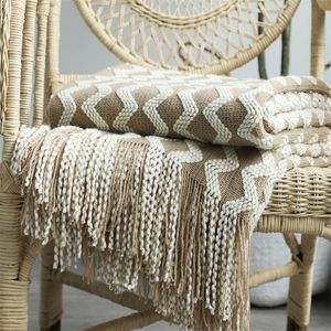 Blankets Nordic Knitted Blanket Sofa Bed Decorative Thread Office Nap Throw Soft Towel Plaid Tapestry 221116