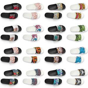 Kvinnor Anpassade män tofflor skor Artoon Animal Design Diy Word Black White Blue Red Mens Trainer 209