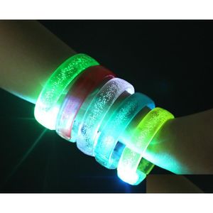 Party Favor Light Up Acrylic Bubble Bangle LED Flashing Armband Party Favor Thanksgiving Christmas Födelsedag Glow Supplies Concert D DHK2O