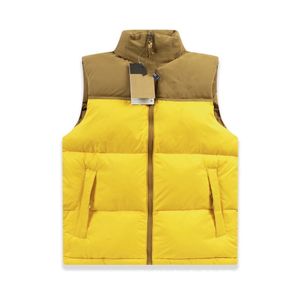 Gilet Bodywarmer Marchio di moda Gilet grigio Autunno Inverno Nuovi uomini Giacca di cotone Lettera Stampa senza maniche Giù Gilet Maschile Capispalla casual Top