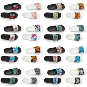 Kvinnor Anpassade män tofflor Skor Artoon Animal Design Diy Word Black White Blue Red Mens Trainer 235