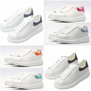 Mode m￤n skor designer kvinnor l￤der sn￶rning plattform ￶verdimensionerad sula sneakers vita svarta m￤n kvinnor lyx sammet mocka casual 35-46 e01