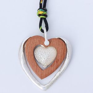 H￤nge halsband Elohyi Big Heart Wood Harts Long Manecklace For Women Vintage Statement Pendants Fashion Jewelry Collares Mujer Kolye