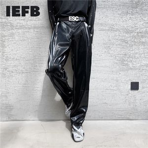 Pantaloni da uomo IEFB Autunno netto tendenza personalità streetwear luminoso PU pantaloni in pelle vita stretta pantaloni casual larghi da uomo Y4703 221117