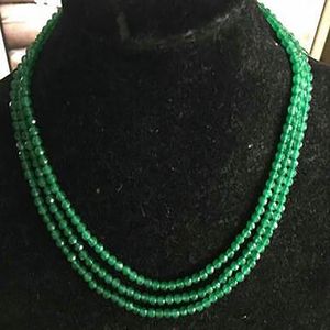 Горячие 4 -мм грандиозные 3 ряда искренние натуральные зеленые изумрудные бусины ожерелье