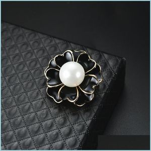 Pimler Broşlar İnci Çiçek Broş Pimleri Siyah Beyaz Emaye Broşlar İş Takım Takımlar Kadınlar için Rozet Moda Mücevher Drop Deliv Dhjyx