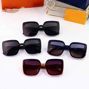 Wholesale Fashion Sunglass Beach Driving Sunglasses Shopping Vintage Eyeglass Luxury Eye Glass Top Designers Eyeglasses High-Quality 4 Colours