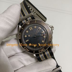 Наручные часы Мужские 42 мм Diver 300 м Титан No Time To Die 007 Edition Механические часы VSF Sport VS Factory Cal.8806 Часы с автоматическим механизмом