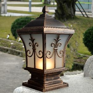 Lampada da parete Luci esterne Pilastro Cancello da giardino Sconce Walkway Browm Home Outside Light Include lampadina