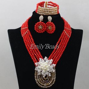 Orecchini di collana set alla moda africano festa di matrimonio costume gioiello rosso mix oro perle nigeriane collane di cristallo aij345