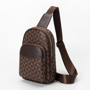 118 Роскошный дизайнер Италия бренд женщин по кроссовым сумкам для шоппинга рюкзак для модных классических дизайнеров сумочек.