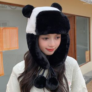 Beralar HT4107 Rus şapka moda kadınlar erkekler kış sevimli panda şekilli kapak bombacısı yumuşak polar tuzakçı kulak yüzü kayak