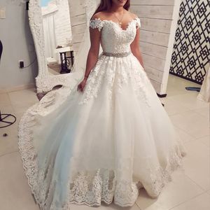 Arabia Dubai Africa Off Shoulder Wedding Dress Boho Elegant Bridal Dresses Custom Made Lace-up Appliques Wedding Gowns Marriage