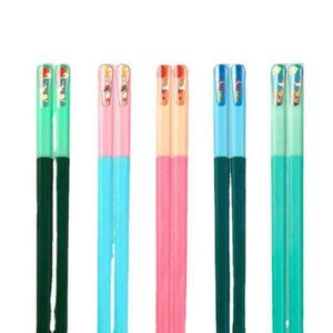 Chopsticks 5 par japanska styltpinnar Återanvändbara glasfiber Sushi Sticks Högkvalitativa pinnar som är lätta att använda och lätt att klara