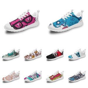 Homens Menino Sapatos esportivos personalizados Anime Cartoon Principal Design Diy Word preto branco azul vermelho Colorido ao ar livre Mens treinador 140