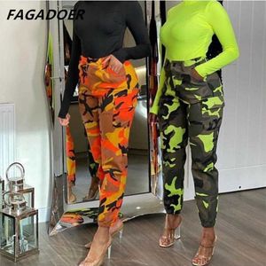 Kvinnors tvåbitar byxor Fagadoer Camouflage Cargo Pants High midja stretchig cool tjejmode armé gröna jeans byxor kvinnor 2021 höst streetwear t221012