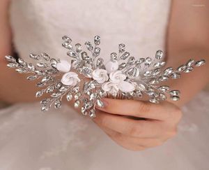 Cabeças de cabeça 2022 Chegada elegante strass de flor de prata Personalize o pente de cabelo artesanal Acessórios de noivas Casamento para mulheres