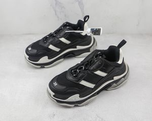 Shoes B07 Couple Designer Luxury Top Edition Casual Sneakers Co-branded Paris First Generation Retro Dad Shoes BLS x Triple S black -1
