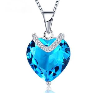 Lyxhalsband Japan och Sydkorea Fashion Blue Crystal Pendant Sterling Silver Necklace Heart Shaped Clavicle Chain Female Version2374