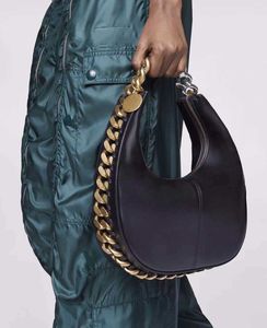 2022 ny designerväska för kvinnor Modekedja handväska Nappa läderväskor Solid dragkedja utomhusväskor