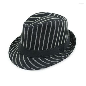 Berretti all'ingrosso unisex per il tempo libero Fedora a righe cappello di paglia estivo fresco traspirante Topper autunno per uomo donna twill