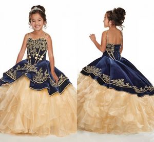 Marinblå med guldbroderi flickor tävlingsklänningar lager champagne ruffles söta blomma flicka klänningar spaghetti rem småbarn prom klänning